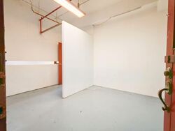 Yi Xiu Factory Building (D14), Factory #537069601